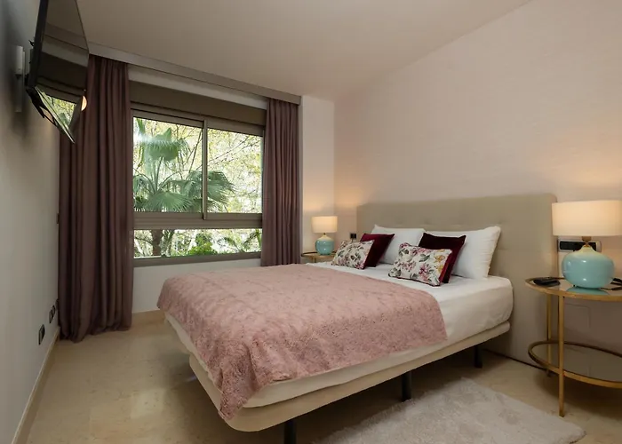 Апартаменты Luxury In Jardines Del Principe