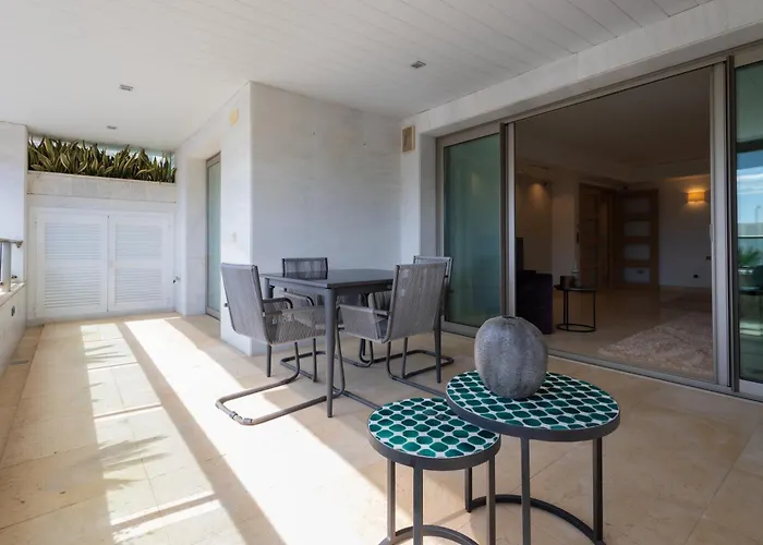 Luxury In Jardines Del Principe Апартаменты